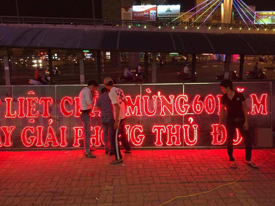 bộ chữ chào mừng giải phóng thủ đô